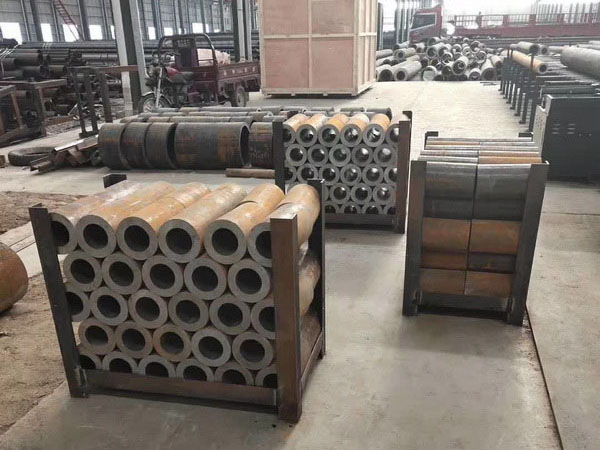 龙凤厚壁无缝钢管切割